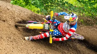 Travis Pastrana Two-Stroke Motocross 2003 Suzuki RM125 | Garage Build | Racer X Films