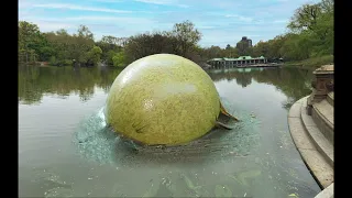 huge slime bubble pops..