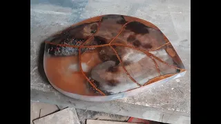 Leaf design - epoxy resin art table?