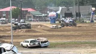 Raminator (Mark Hall) vs Bigfoot (Dan Runte) Bloomsburg, PA 2014