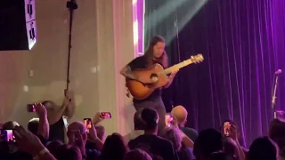 Billy Strings- "Deal" ("Black Clouds"- partial/additional jam) 1/26/20