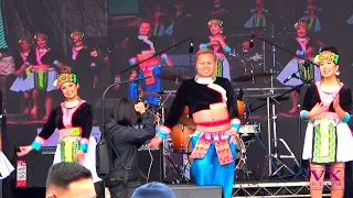 Hmong Fresno New Year 2021-2022 Singer and Dance