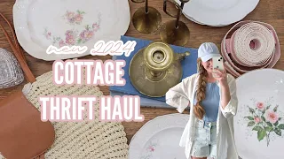 NEW COTTAGE STYLE GOODWILL THRIFT HAUL! | THRIFTING FOR SUMMER 🩵