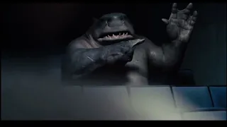 King Shark has a hand!