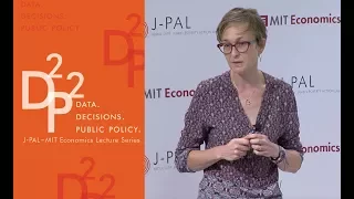 Lecture by Marianne Bertrand | Coming Apart? Lives of the Rich and Poor Over Time in the US