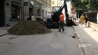 На сесії з'ясовували, хто має відновлювати дороги після розкопок Водоканалу