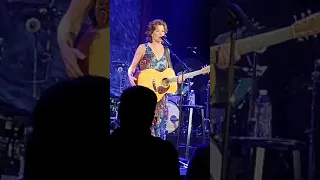 Amy Grant : Eugene, Oregon  Sing Your Praise to The Lord 10/14/21
