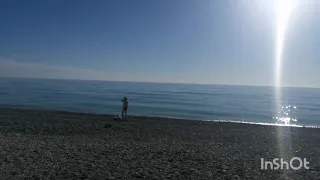 Гудаута накануне нового года. Море. Пляж. Набережная...обзор парка