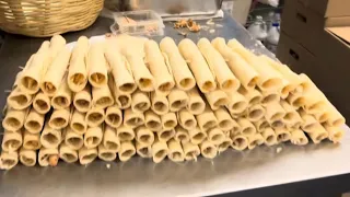 LA DOÑITA ANDA AL PURO 100 CON LAS 300 FLAUTAS @taquerialabonita9859