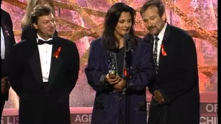 Golden Globes 1994 "Mrs  Doubtfire" Best Motion Picture Musical or Comedy