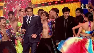 The Deol Family Together On Stage At Iifa Awards 2011 || Dharmendra Bobby Deol Sunny Deol || #shorts