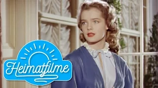 Romy Schneider in 'Mädchenjahre einer Königin' | Viktoria wird Königin | 1954 HD