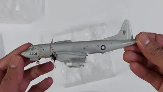 Lockheed Martin P 3C Orion 1/200 diecast model unboxing and review - 4K