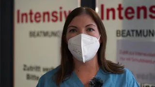 Warum impfen? Intensivpflegerin Daniela Kusche zur Lage auf der Intensivstation der Klinik Bogen.