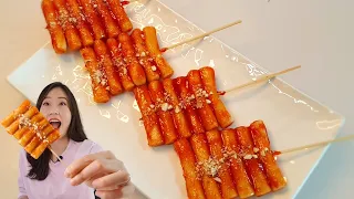 Rice Cake Skewers (Tteokkkochi, 떡꼬치) - Korean Street Food