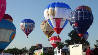 2015 Bristol Balloon Fiesta - Saturday 8th August Morning Mass Ascent