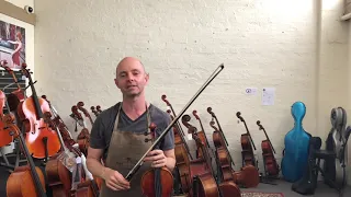 Violin review.  Struna concert vs struna master