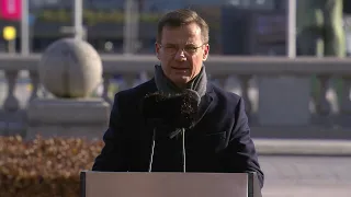 Flaggceremoni vid riksdagen