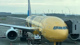 霧の新千歳空港から羽田空港第2ターミナルまで✈️   #新千歳空港　#羽田空港　#スターウォーズ　#B777