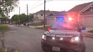 Raw video: Scene of deadly shooting on Milby Street in Third Ward