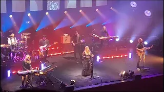 Fleetwood Mac "Seven Wonders" performed by Rumours of Fleetwood Mac