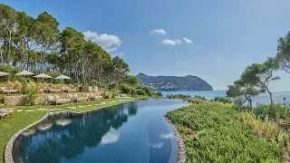 Top 10 5-Star Oceanfront Hotels & Resorts in Majorca, Spain