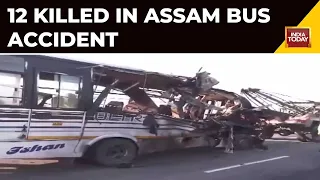 Massive Accident In Assam's Golaghat | Truck & Bus Collided 5 In The Morning Killing 12 People