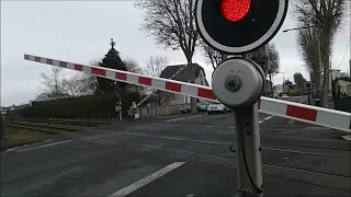 Passage à Niveau De Joué   lès   Tours