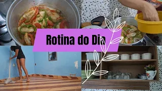 Mãe fez almoço/ Limpeza no corredor e quarto/ Bancada nova na cozinha / Organizão nos pote/