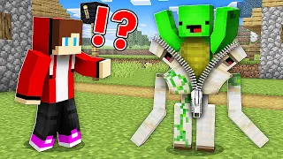 How Mikey PRANK JJ as a IRON GOLEM ZIP in Minecraft ! Best of Maizen - Compilation