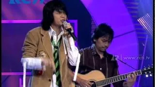 Gigi 'Cinta Terakhir' - AMI 2004