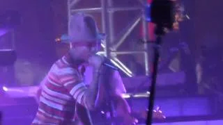 Pharrell Williams - Lapdance (N*E*R*D) (Coachella Festival, Indio CA 4/12/14)