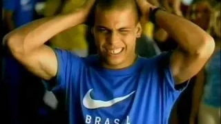 Ronaldo Nike Commercial 1998 Brasil Airport ( Romario, Dunga, Leonardo, Roberto Carlos, Denilson)