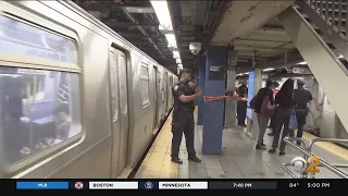 Teen's arm severed while trying to subway surf in Queens