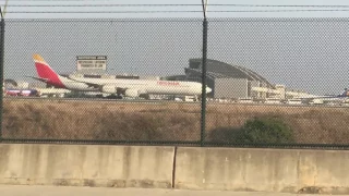 Iberia A340-600 takeoff runway 24L lax