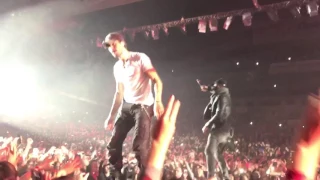 Enrique Iglesias - Bailando (live in Prague) 18/12/206