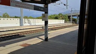 Tren Civia cerrando puertas con doble sonido - RENFE Cercanías Cádiz