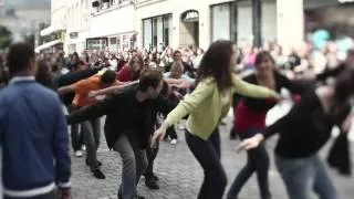 Flashmob Caen 18 juin 2011 I gotta feeling - Black Eyed Peas