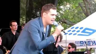 Michael Buble- Haven't Met You Yet  live in Peakhurst