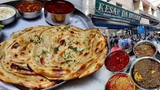 107 साल पुराना WORLD FAMOUS KESAR DA DHABA AMRITSAR | LIFE में एक बार यहाँ आना बनता है PUNJABI MEALS