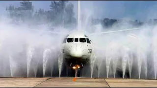 Pressure Washing Huge Aircraft Amazing Technology 2021