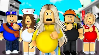 Brookhaven But Everyone Is PREGNANT.. (Roblox)