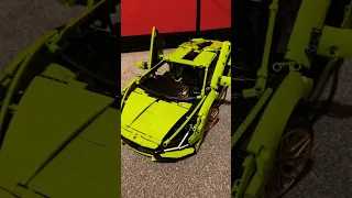 ￼ Lego technic Lamborghini