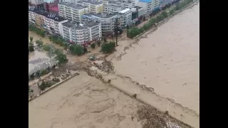 Rescue Continues Overnight across Flood-hit County in China's Shaanxi Province