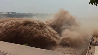 2020年黄河小浪底夏季排沙Summer sand discharge at Xiaolangdi of the Yellow River in 2020