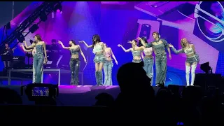 TWICE (ALCOHOL-FREE, DANCE THE NIGHT AWAY, TALK THAT TALK) - TWICE World Tour “Ready To Be” Chicago