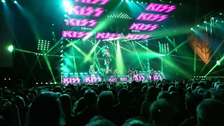 KISS Oslo Spektrum May 7 2017 - I Was Made for Lovin' You / Detroit Rock City