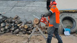 Husqvarna 135 MK II vs. Villager 3920.