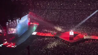Taylor Swift's First Show in Stockholm 2024年5月17日. A colorful and dazzling dream world. 泰勒在斯德哥尔摩首场演出