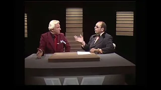 GORILLA TAKES AWAY BOBBY HEENAN'S PHONE (PTW 06.30.86)